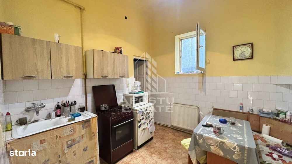 Apartament cu 2 camere de vanzare la curte comuna,Iosefin,Timisoara — fotografia 2
