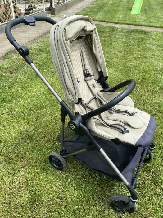 Carucior Cybex Melio Carbon Kaki