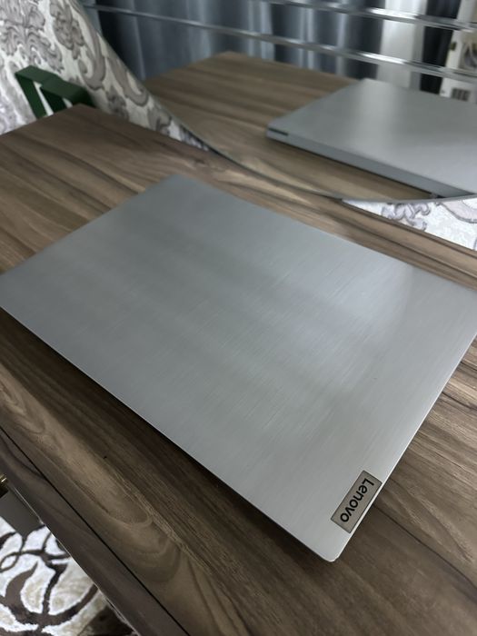 Срочно продаётся Ноутбук