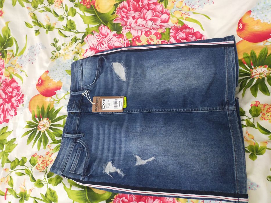Продаю джинсовую юбку