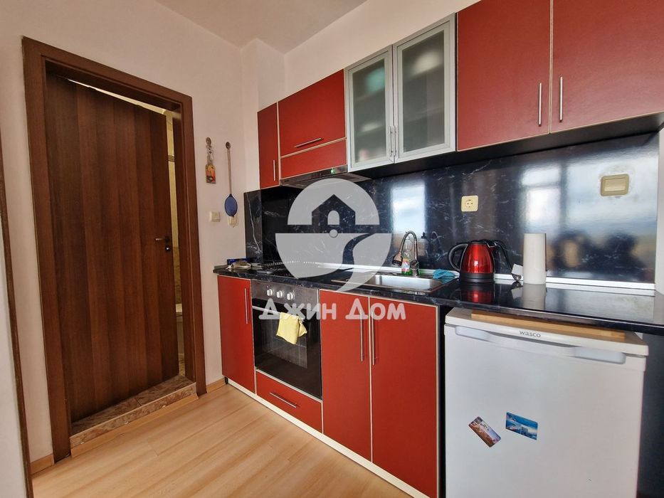 Продава се Двустаен апартамент в к.к. Слънчев бряг - 47 кв.м за 650 €/кв.м - Снимка #5