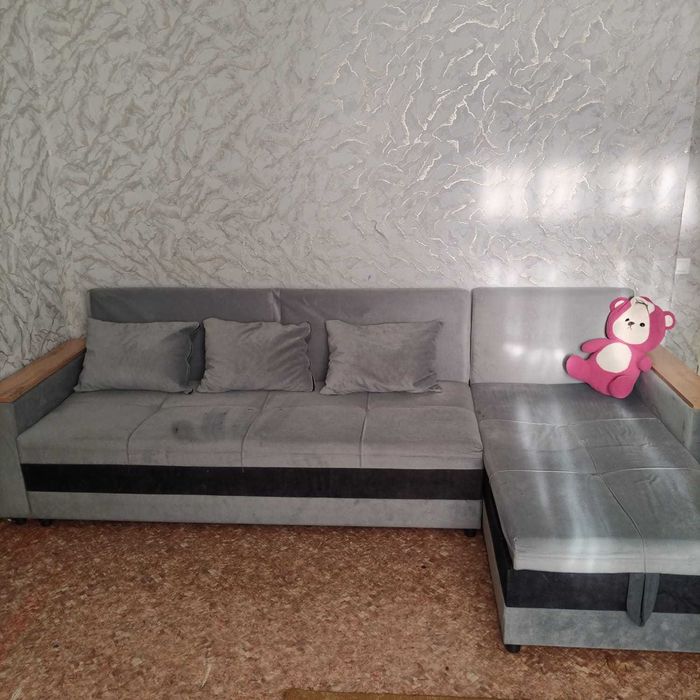 продам диван угловой