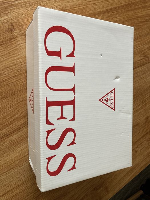 Мъжки оригинални обувки Guess
