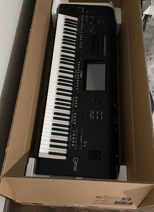 Vand sau schimb Yamaha Genos