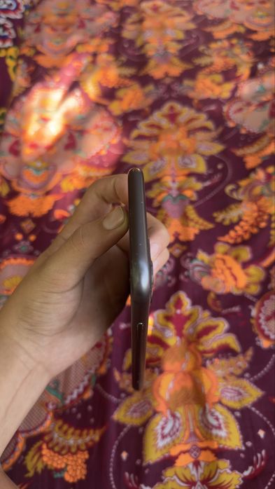 Iphone 11 qora 64 gb
