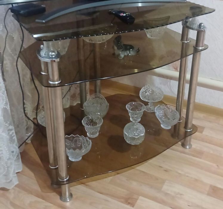 Мебель для дома, шторы.