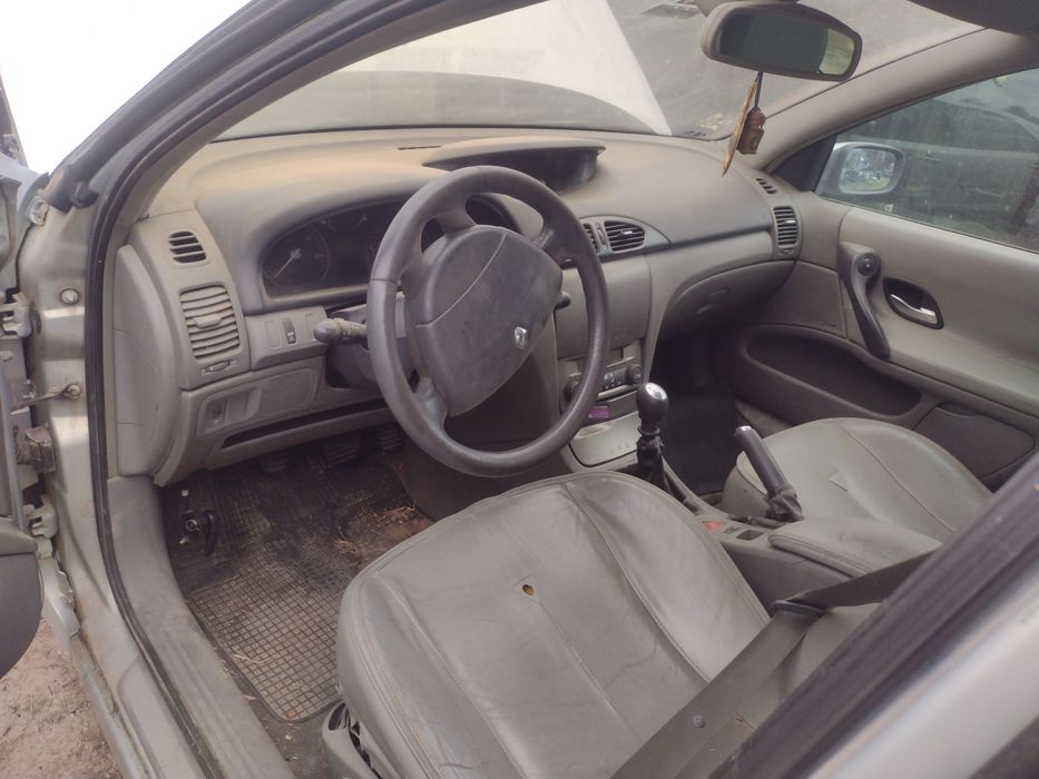 Renault laguna 2.2 дизел на части