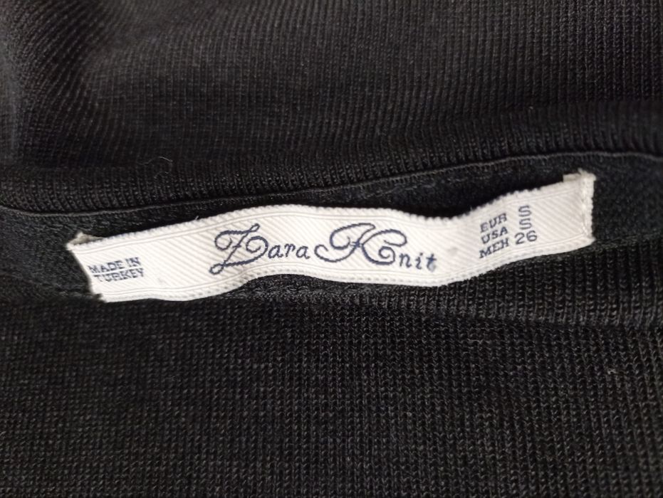 Zara черна рокля