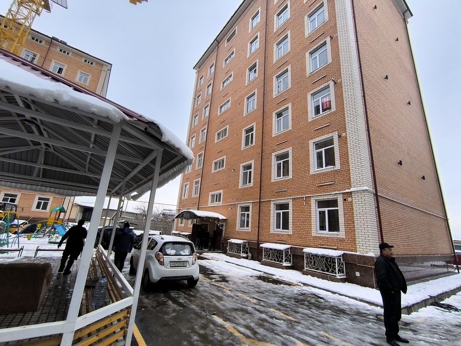 Продается квартира в городе Янгиюле.