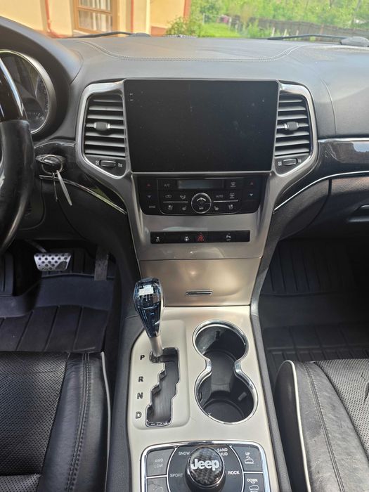 Vand Jeep Grand Cherokee