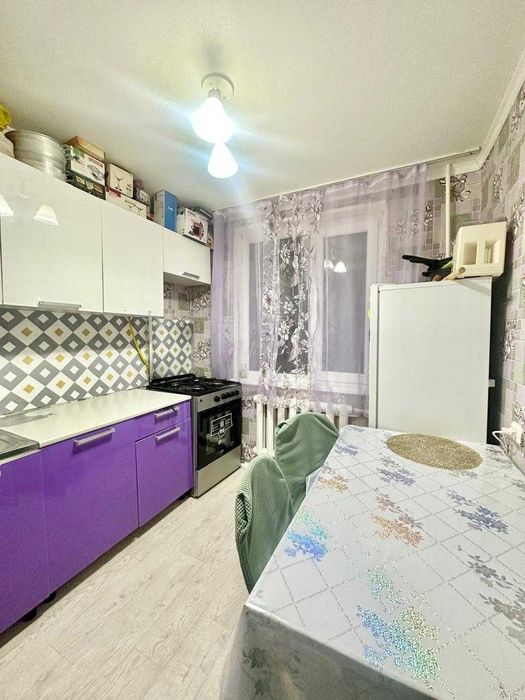 Продается 2-ком кв район Автопарк