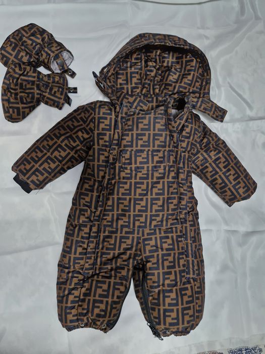 Комбинезон для новорождённых