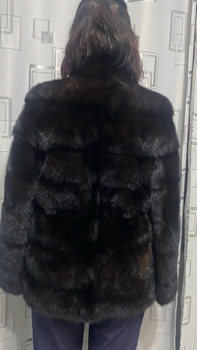 Продам норковую шубу