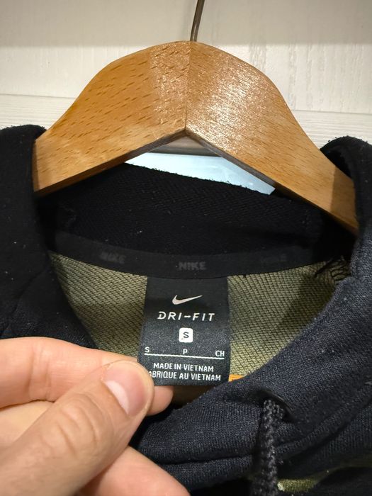 Суитчърт Nike размер S