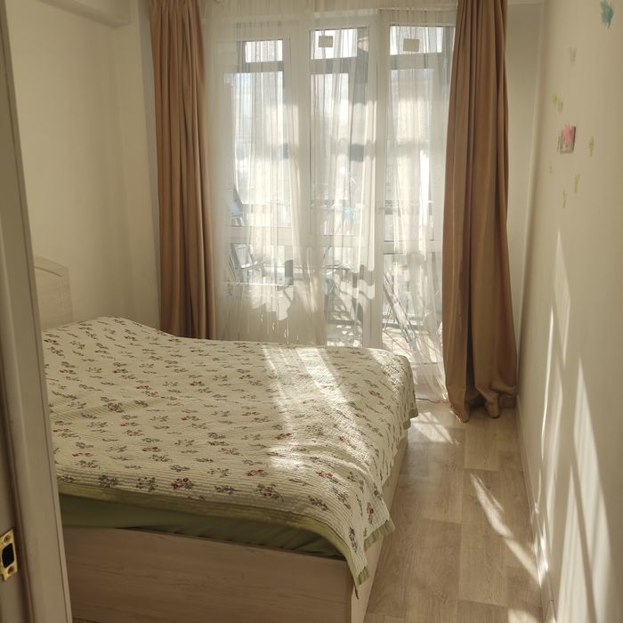 Продам 2  комнатную квартиру