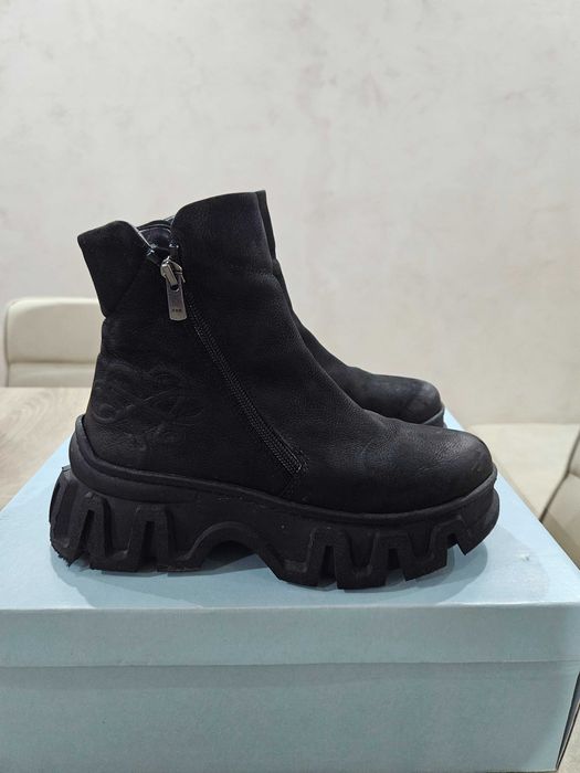 Дамски обувки номер 37