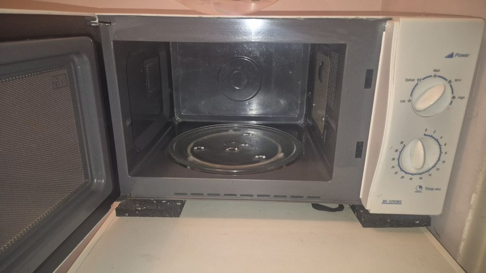 Малък Хладилник плюс подарък