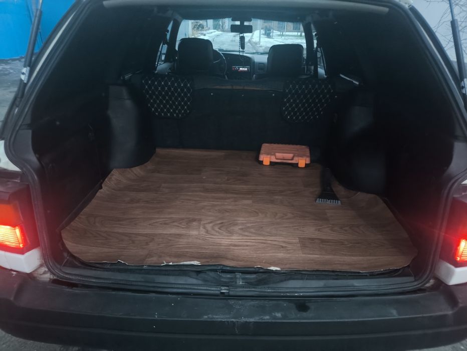 Продам пассат б3 1.8