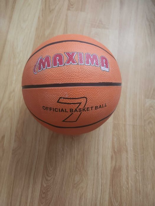 Баскетболна топка