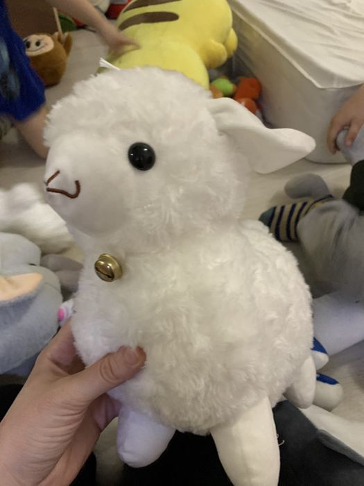 Продам мягкие игрушки 53 шт