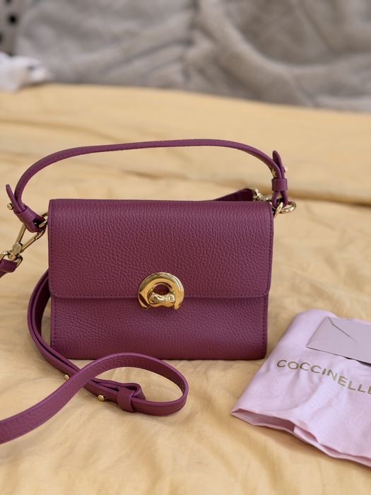 Розова чанта COCCINELLE