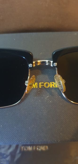 Очки солнцезащитные Tom Ford