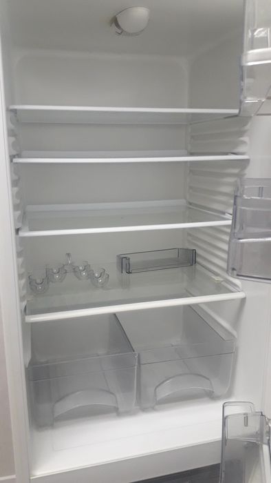 Холодильник "Атлант".