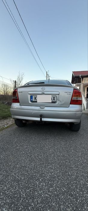 ( Опел  Астра ).