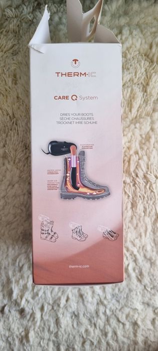 Uscător de incaltaminte