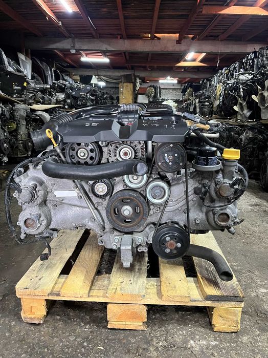 Двигатель Subaru FB25 2.5