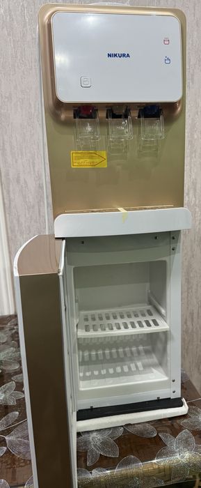 Кулер для воды от компании NIKURA