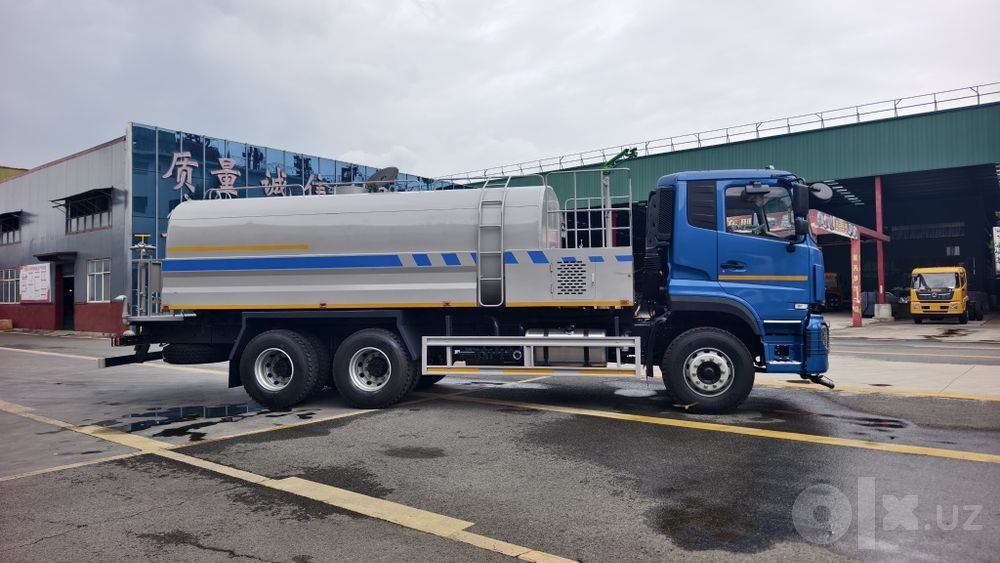 Комфорт 20куб Водавоз (поливомоечная автомобил-водовоз)