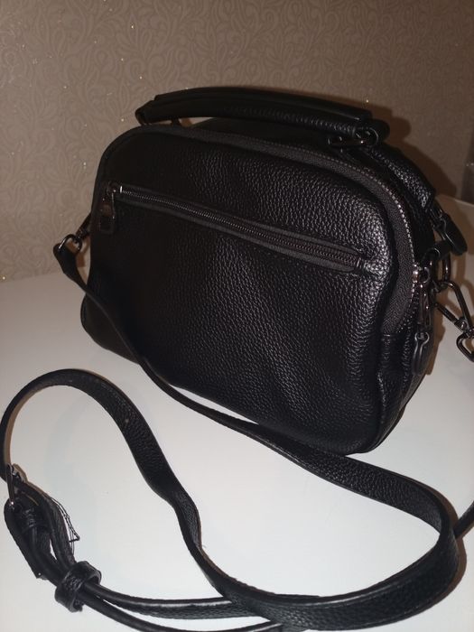 Продам.   сумочку.