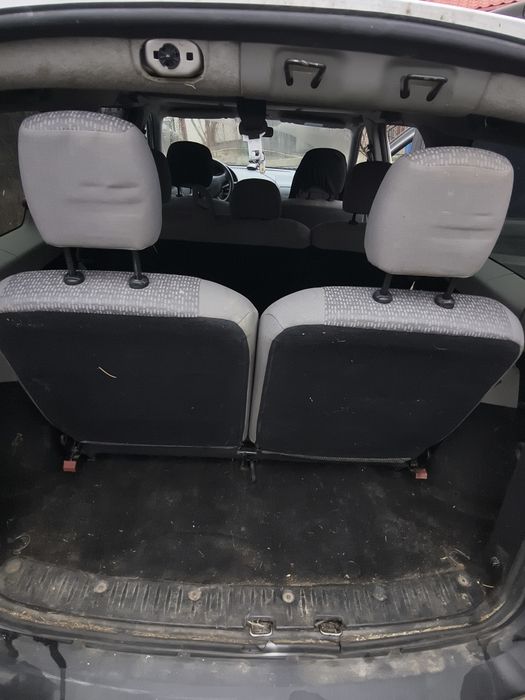 Vând Logan MCV 2008 1.6 16v benzină+gpl 7 locuri