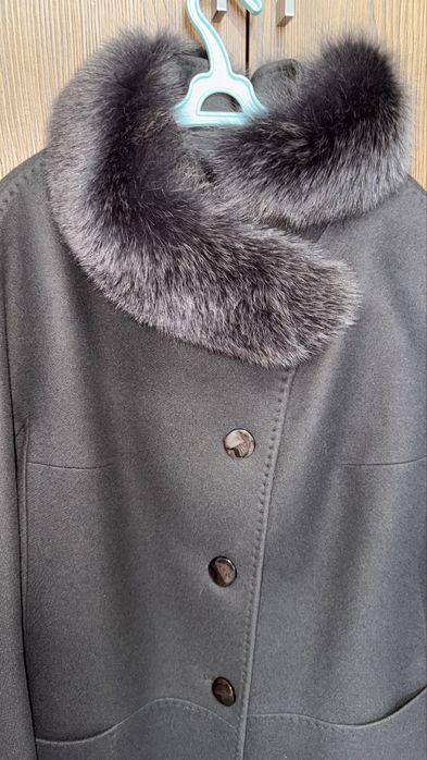 Продам пальто новое кашемир