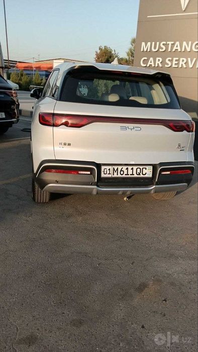 BYD Yuan Up 2025 — Sotiladi