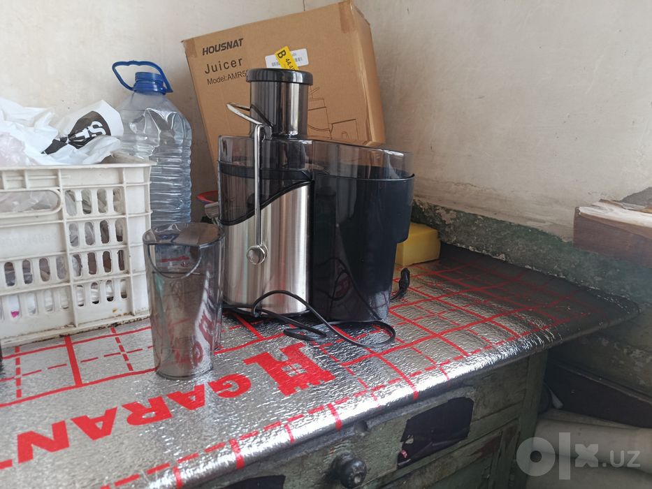 Продам соковыжималку Housnat