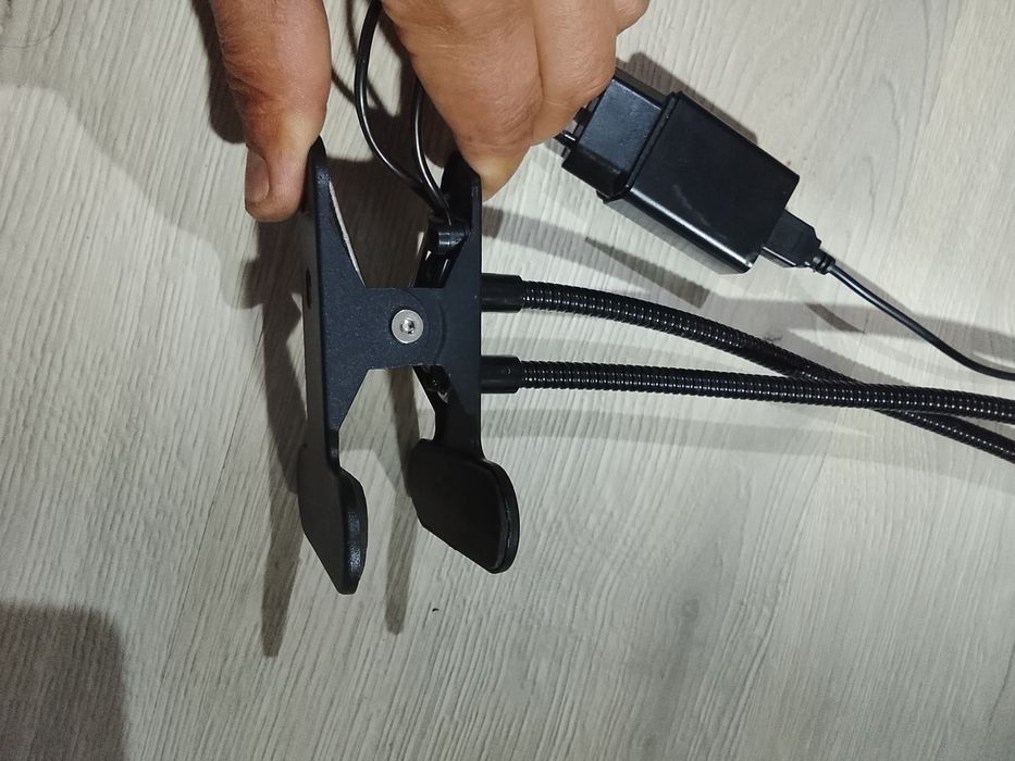 Светильник настольный