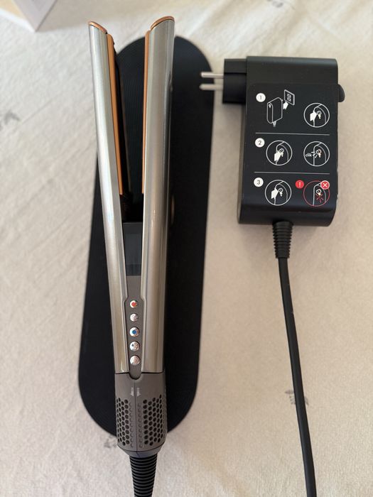 Dyson Airstrait HT01 Silver Copper