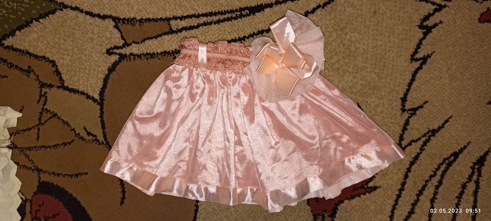 Продаются фирменные вещи на девочку