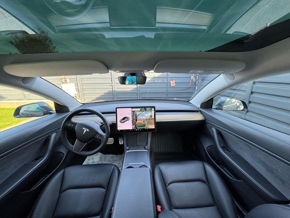 Vand Tesla Model 3 facelift, tva deductibil