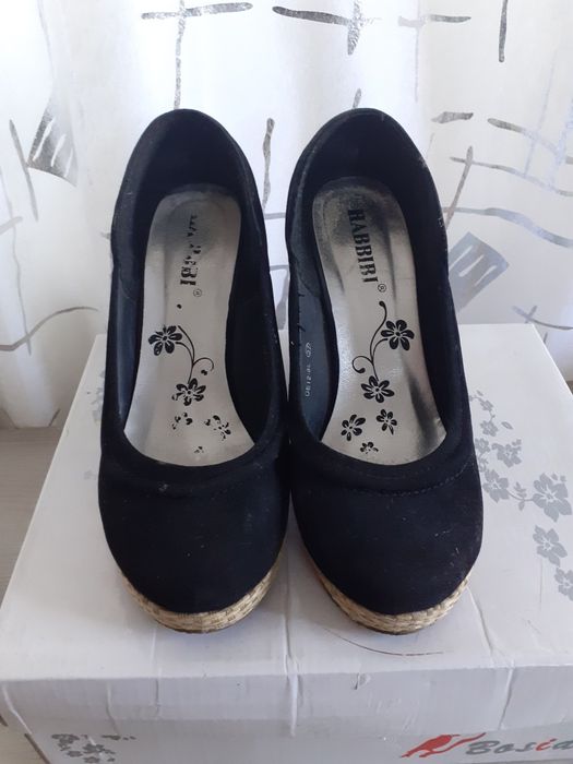 Pantofi HABBIBI.