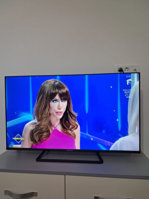 Televizor Smart TV 100 cm (40"inch) – stare foarte bună