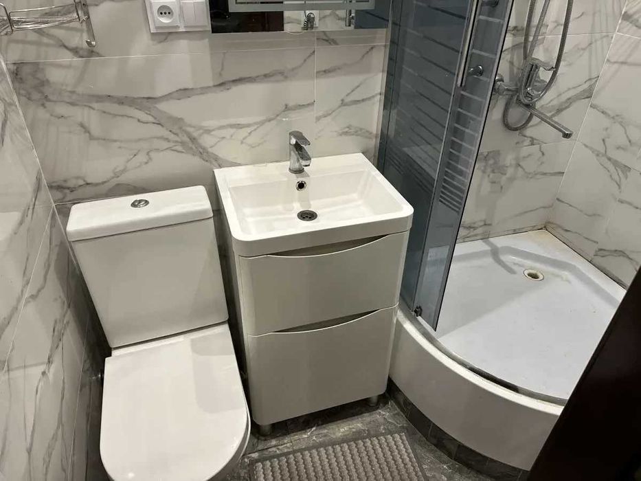 Дава се под наем Двустаен апартамент в София, Център - 56 кв.м за 382.5 € - Снимка #2