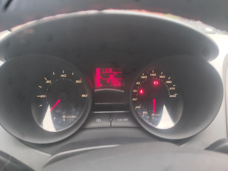 SEAT Ibiza 2010 — imagine 5