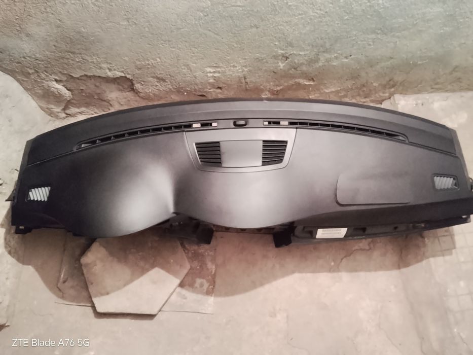 Чистачки за БМВ е90 и други части и модули