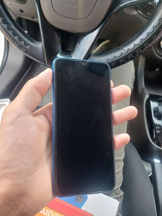 Redmi 9c srochni sotiladi