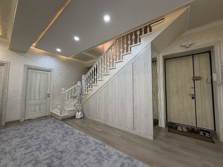 Продажа квартиры 5 комнат + гардеробная