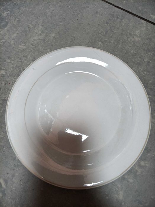 Продам новые тарелки