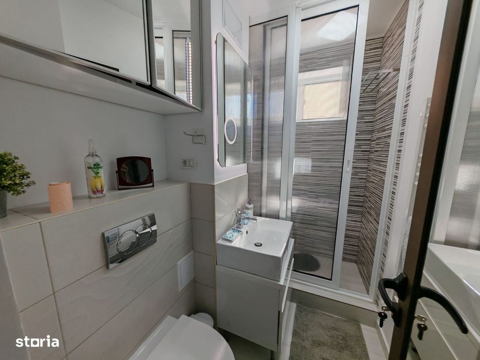 Apartament 2 camere, etaj 1, Micro 17 – Închiriere pe termen lung